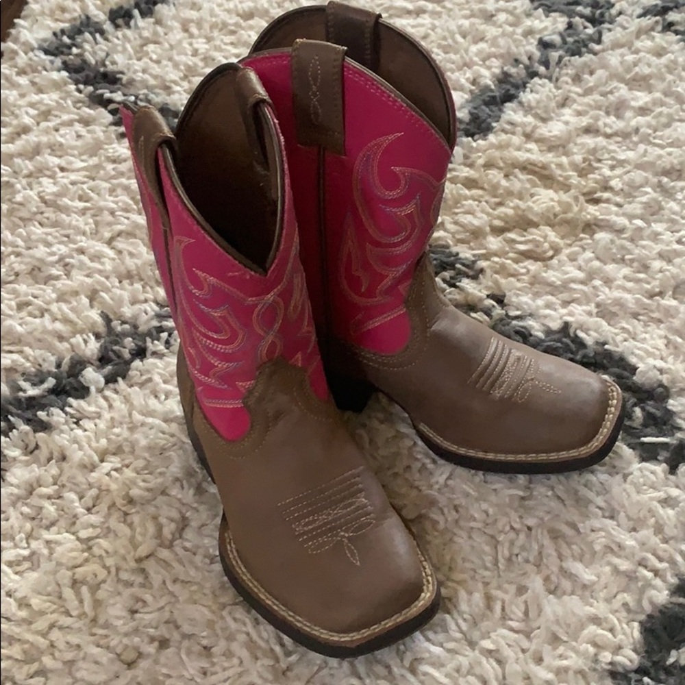 Toddler girl Ariat boots